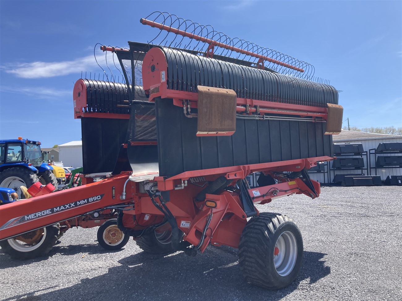 2020 KUHN MERGE-MAXX 890 HAY MERGER