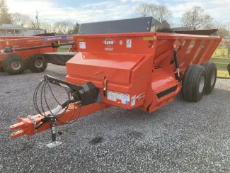 2024 KUHN/KNIGHT SL118 SPREADER - Front Left