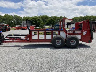 2024 H & S HPV4242 VERTICAL BEATER PUSH SPREADER
