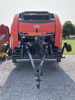 2022 KUHN VB7160 - Front