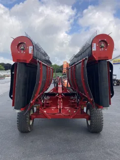 2023 H&S 6128 TWIN-FLEX HAY MERGER - Back