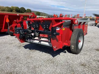 2023 H&S S3123 BOX SPREADER
