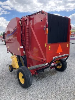 2023 NEW HOLLAND ROLL-BELT 450 UTILITY PLUS