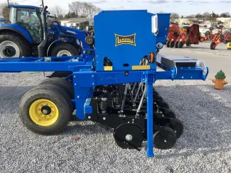 2023 LANDOLL 5211X - Side