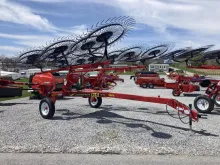 2022 H&S AR2112 12-WHEEL RAKE