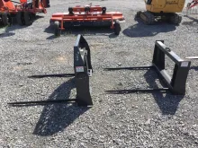 SSL MOUNT BALE SPEARS